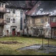 Dvore�ek...